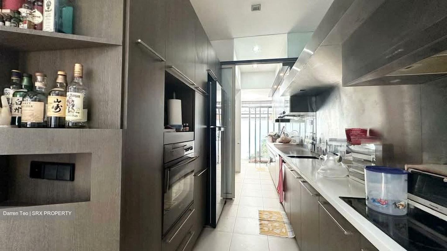 Hougang Street 21 (D19), Semi-Detached #588397411